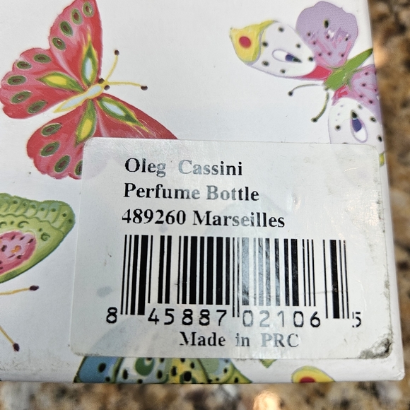 Oleg Cassini Crystal Perfume Bottle Twist Cap Stopper Parfum Refillable Reusable - Picture 3 of 16